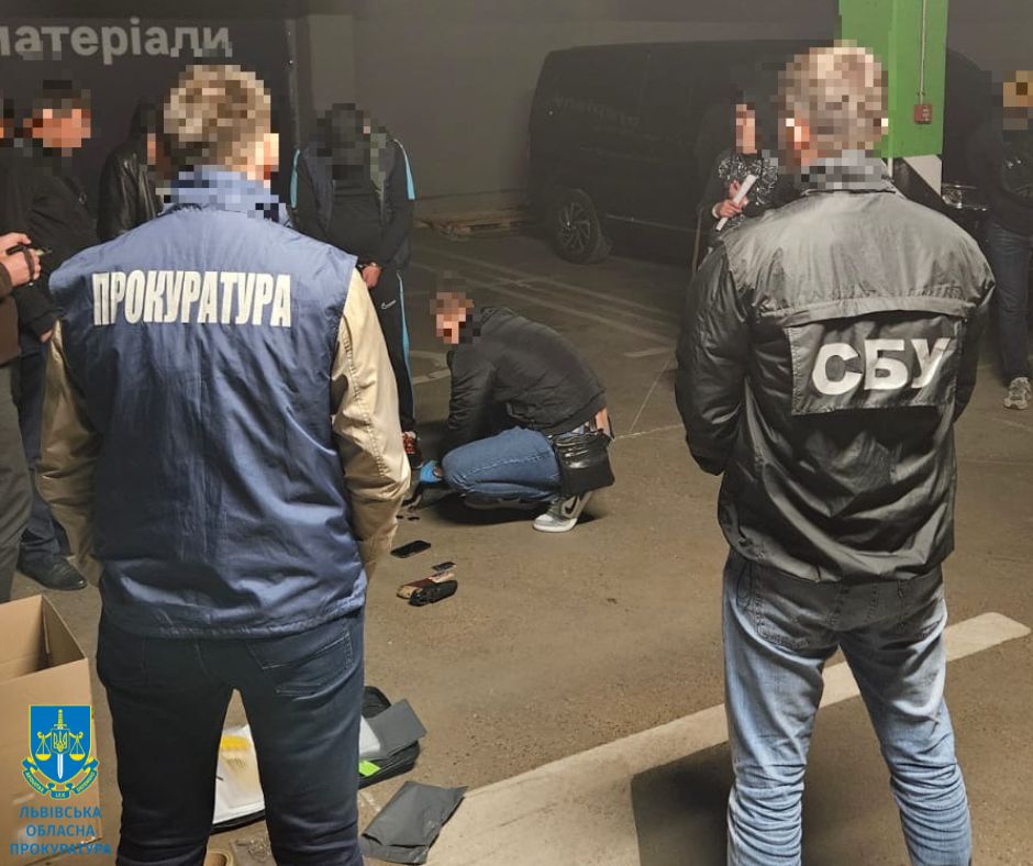 Повідомлено про підозру учасникам агентурної мережі спецслужб рф, які планували серію терактів у Києві та Львові