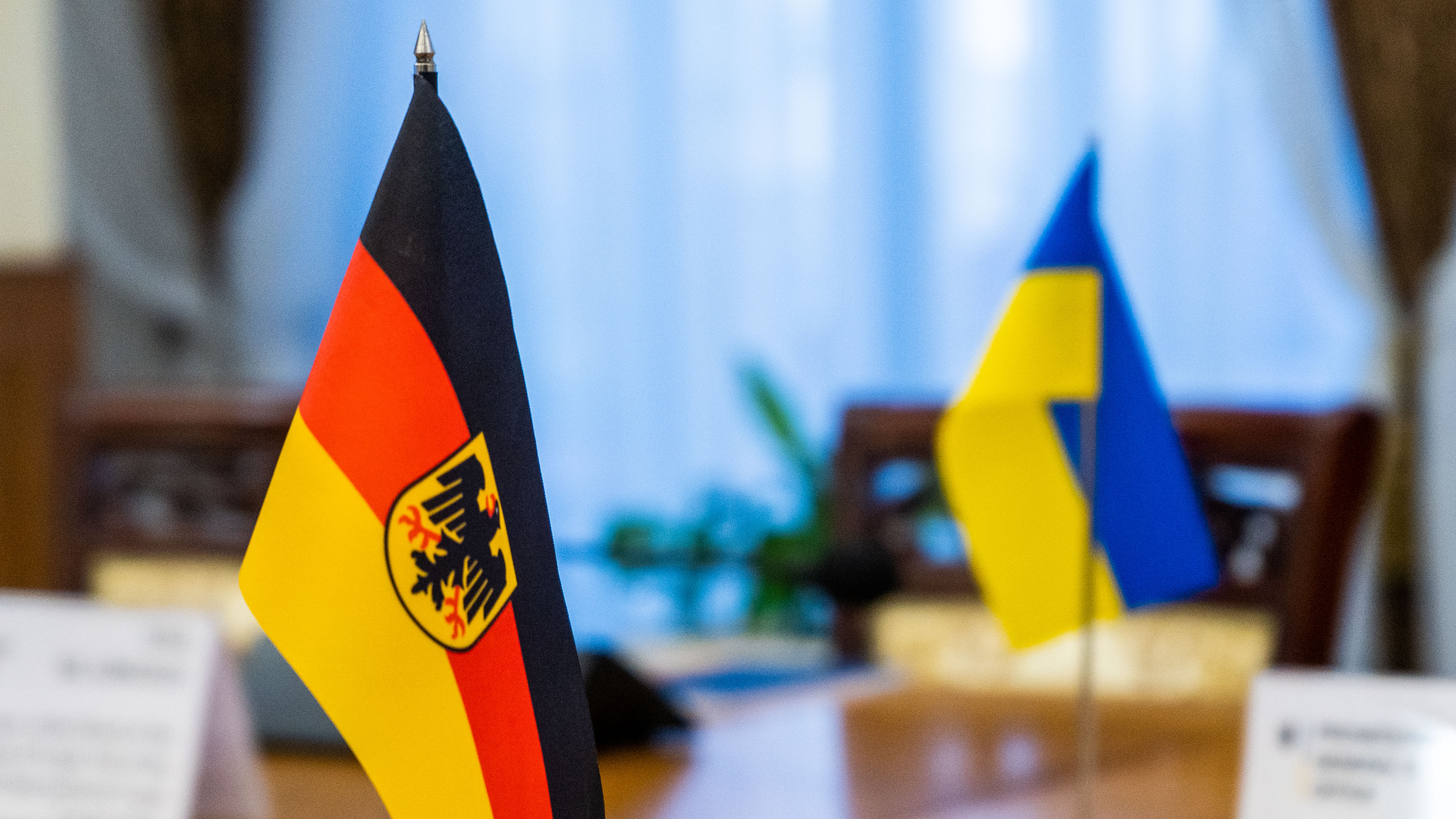 Міжнародна шахрайська схема: українські та німецькі правоохоронці провели координаційну зустріч (ФОТО)