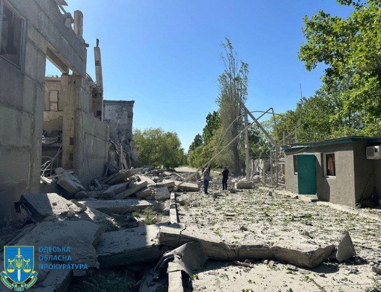 Ворог вчергове атакував цивільні об’єкти Одещини – прокурори документують наслідки