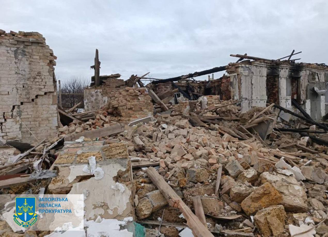 Військові РФ продовжують обстрілювати населені пункти Запорізького району – розпочато провадження