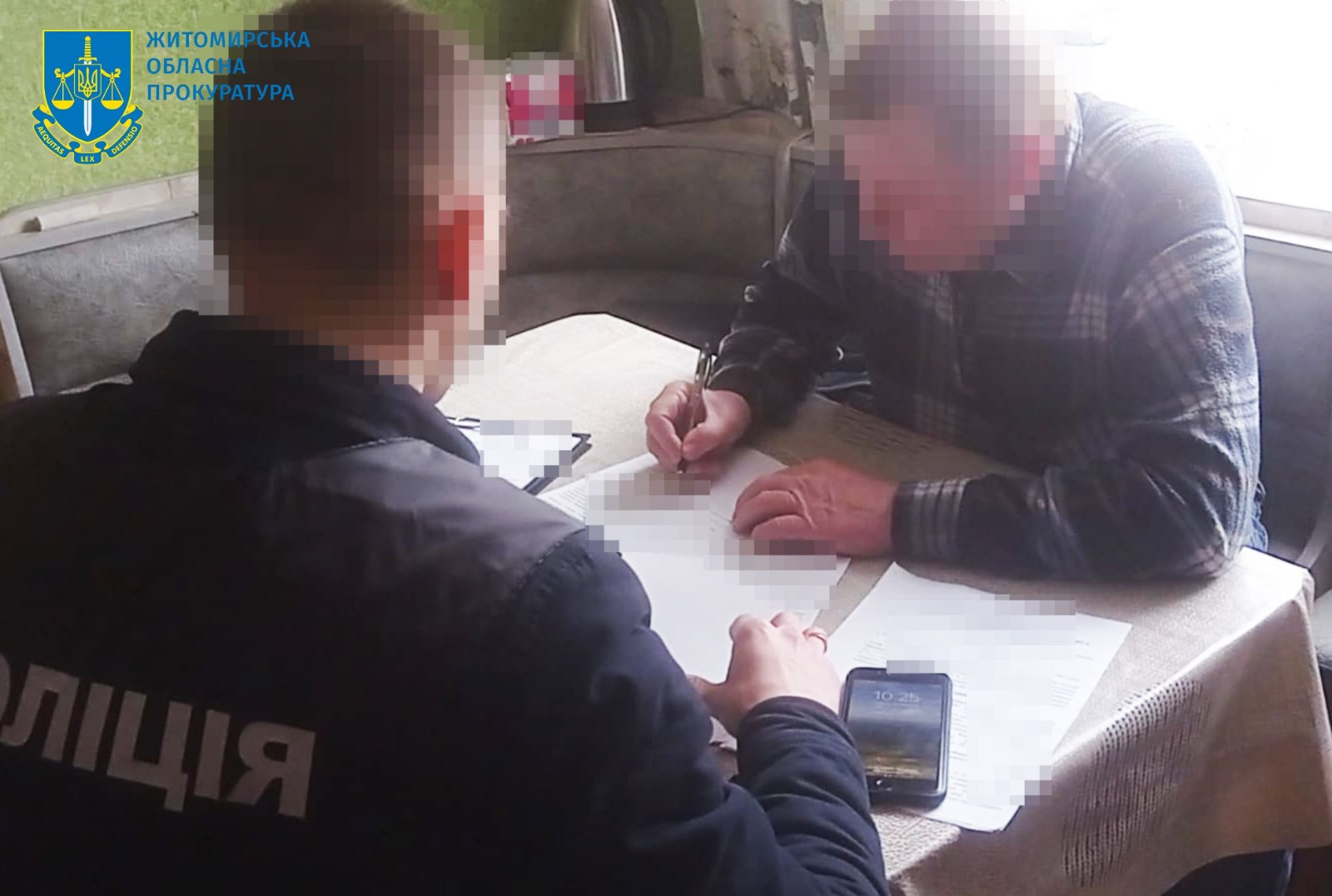 На Житомирщині повідомлено про підозру 24 особам, які шахрайським шляхом домоглися чорнобильських доплат на півтора мільйона гривень