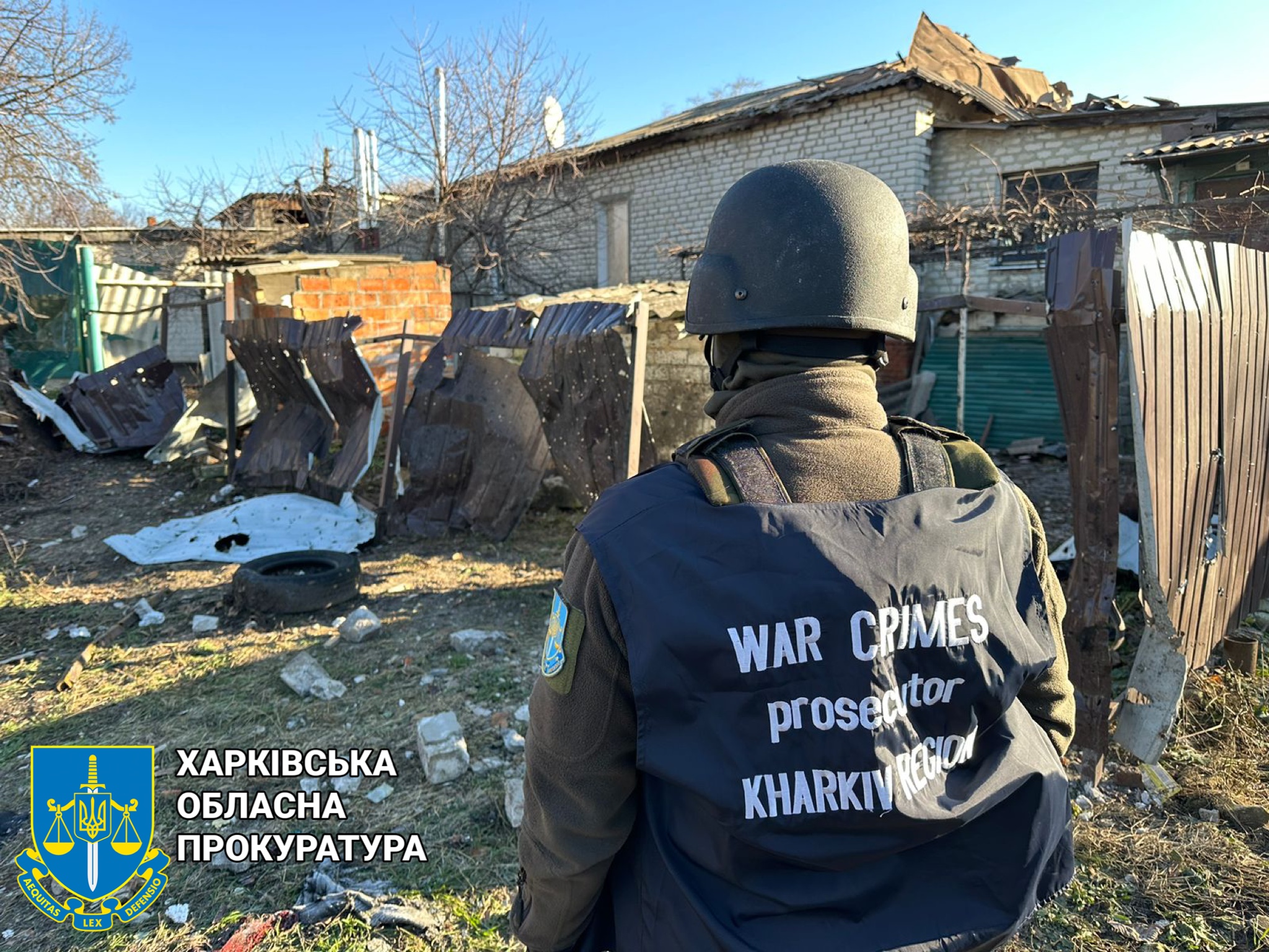 Окупанти вкотре обстріляли житловий сектор Куп‘янська – правоохоронці фіксують наслідки