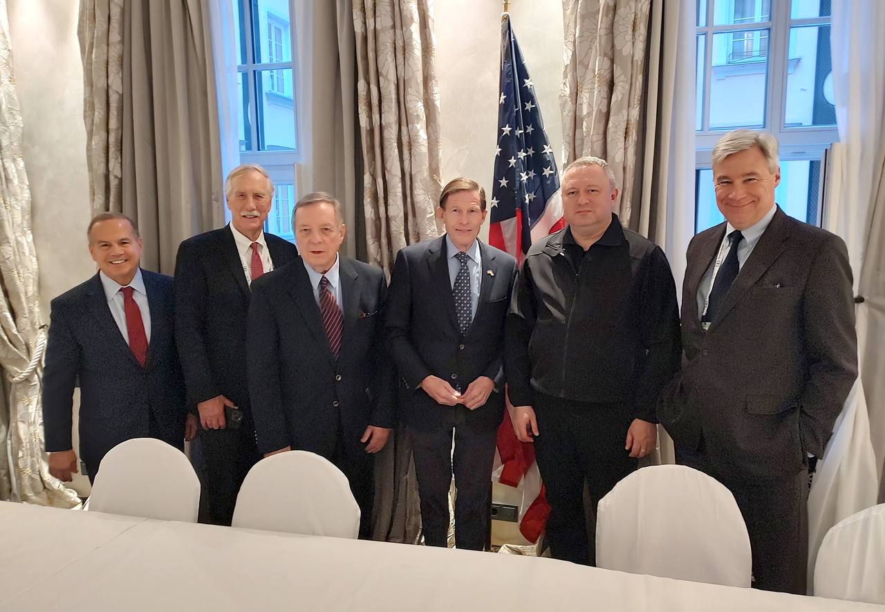 Андрій Костін провів зустріч з делегацією Конгресу США у Мюнхені